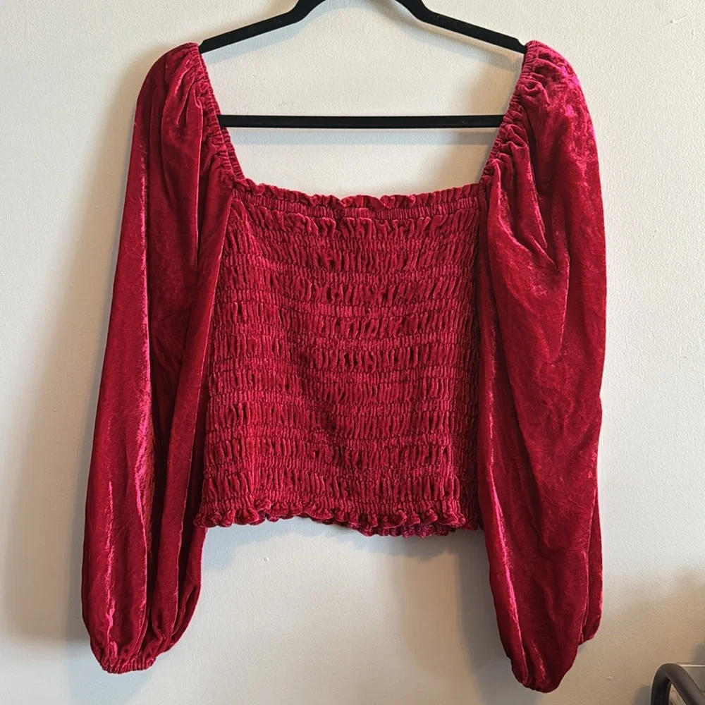 Anthropologie smocked puff